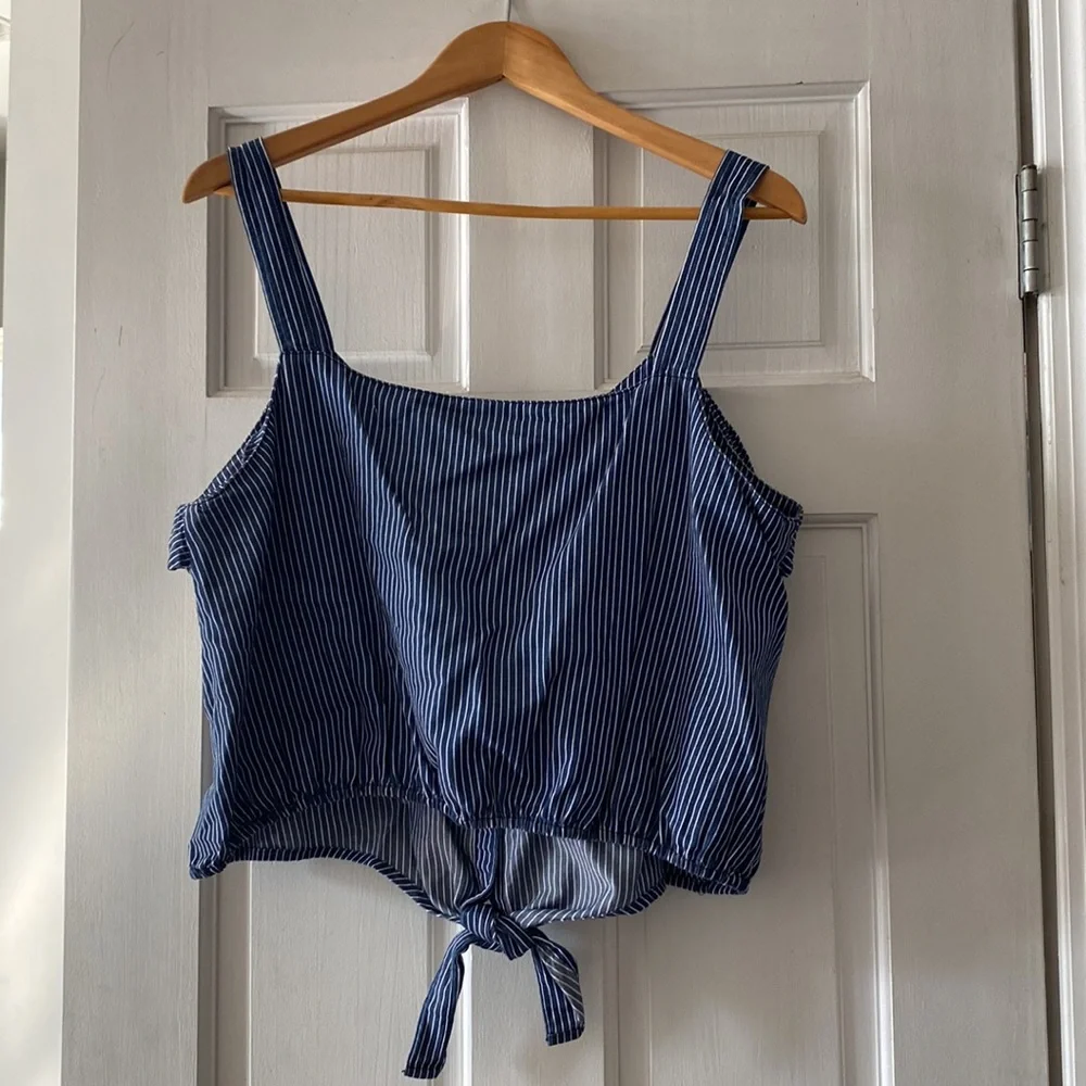 J. Crew Mercantile Chambray Tank - Picture 3 of 6